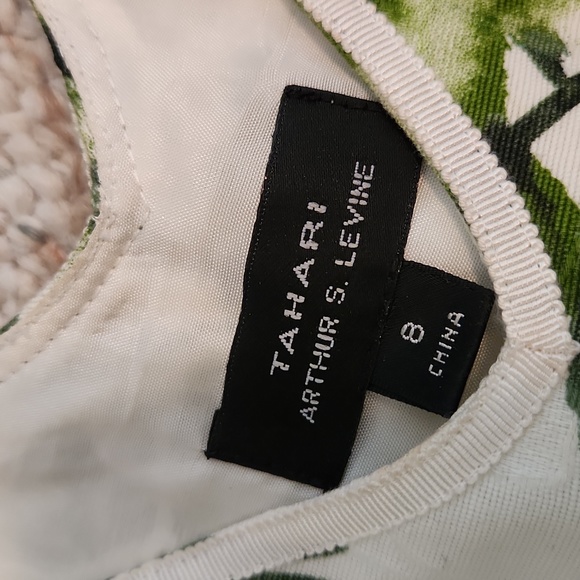 Isabella DeMarco for Tahari Levine Size 8 - Picture 2 of 4